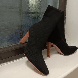 JOURNEE Sock Ankle Boots